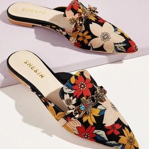 Cute shoes BRAND NEW